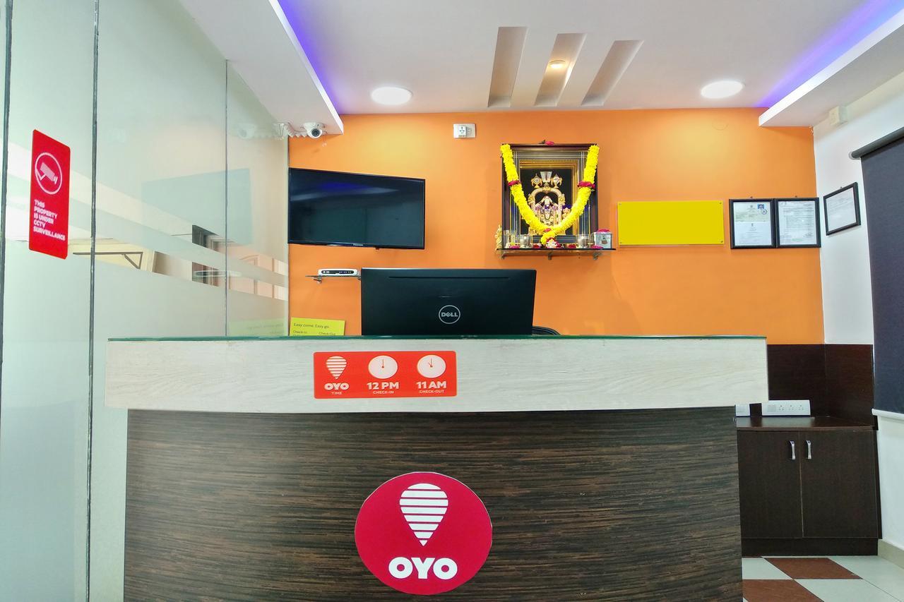 Oyo 10843 Hotel Rmv Savera Bangalore Exterior foto